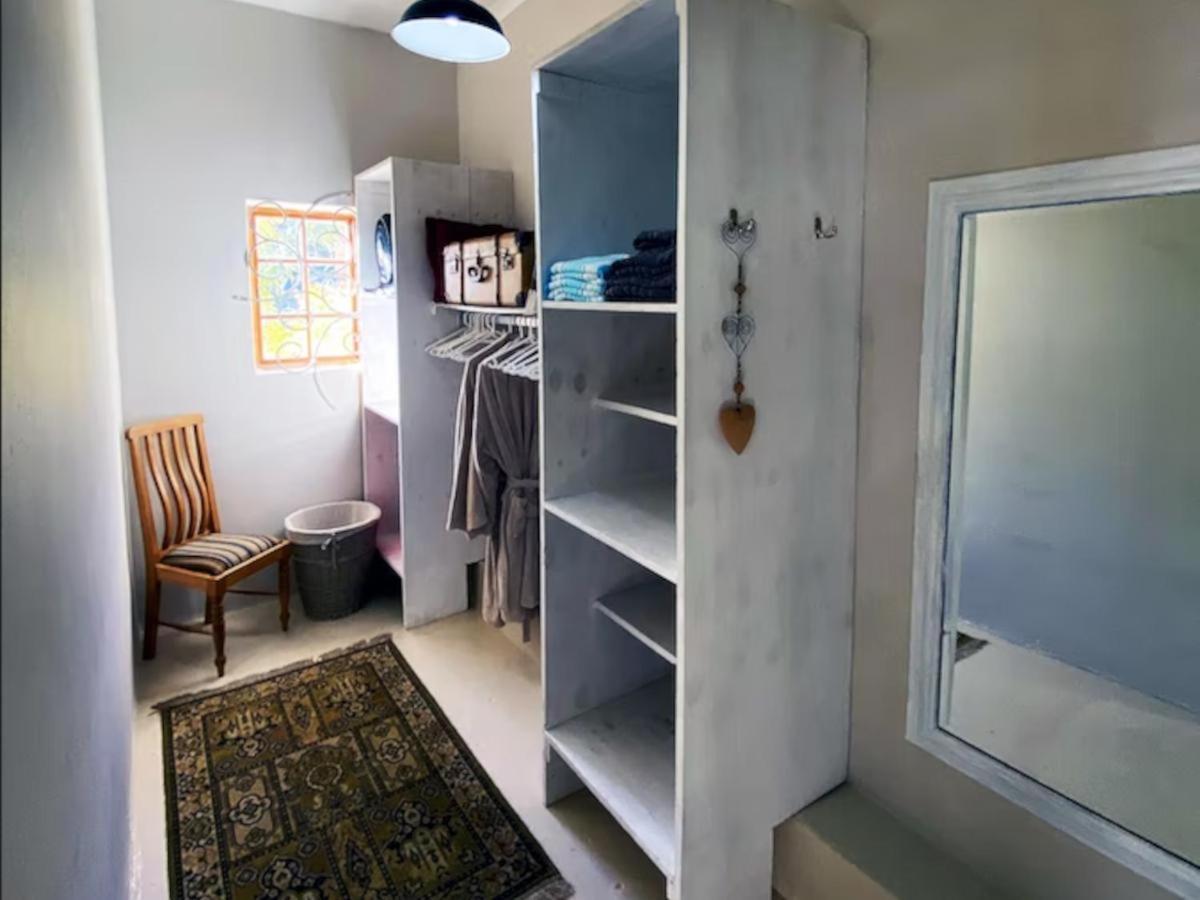 Olive And Vine Farm Cottage Franschhoek Ruang foto