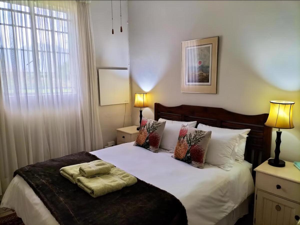 Olive And Vine Farm Cottage Franschhoek Ruang foto