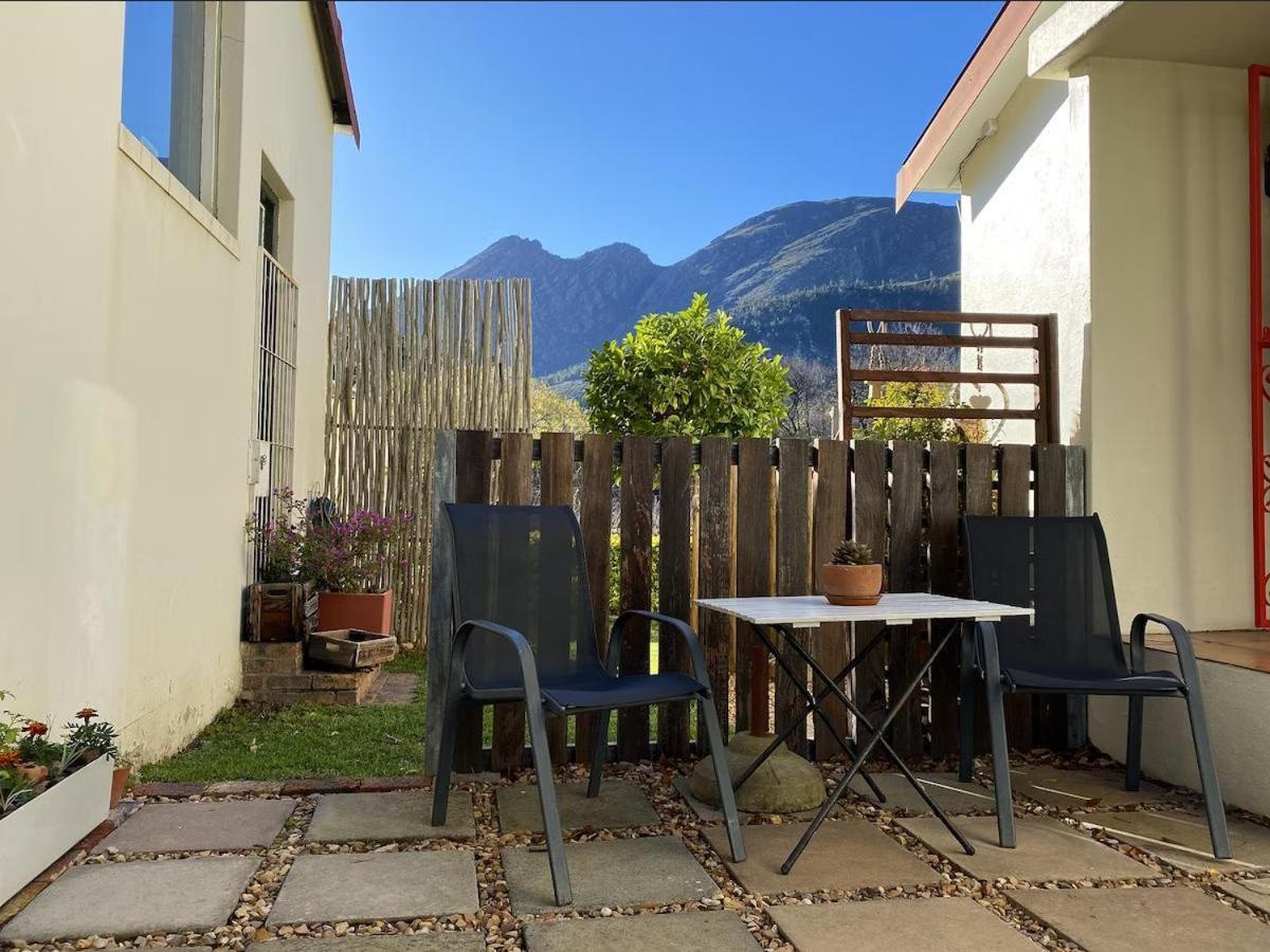 Olive And Vine Farm Cottage Franschhoek Ruang foto